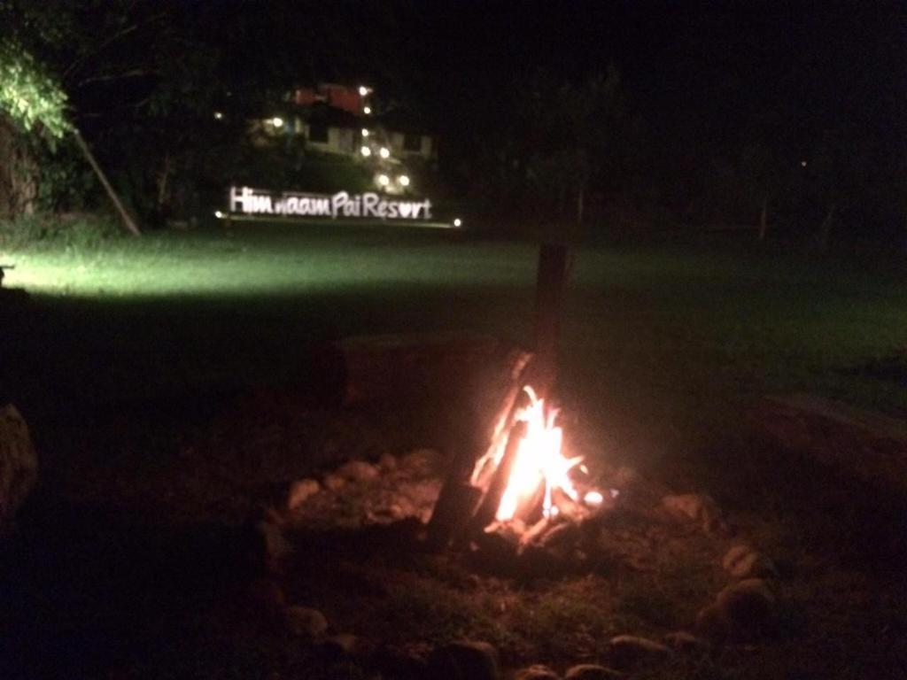 Him Naam Pai Resort Buitenkant foto