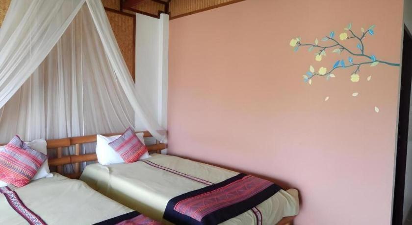 Him Naam Pai Resort Buitenkant foto
