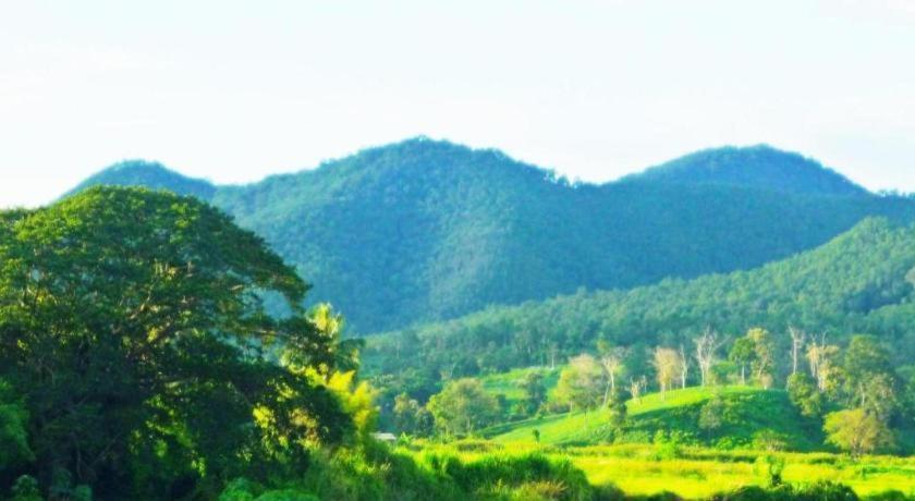Him Naam Pai Resort Buitenkant foto