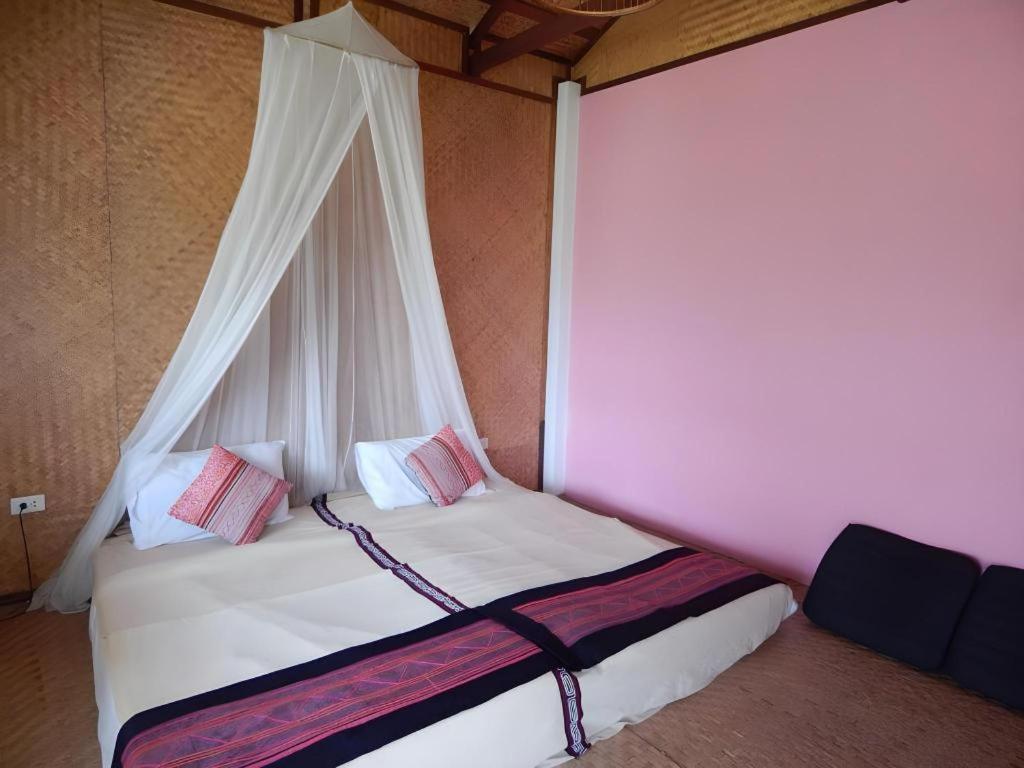 Him Naam Pai Resort Buitenkant foto